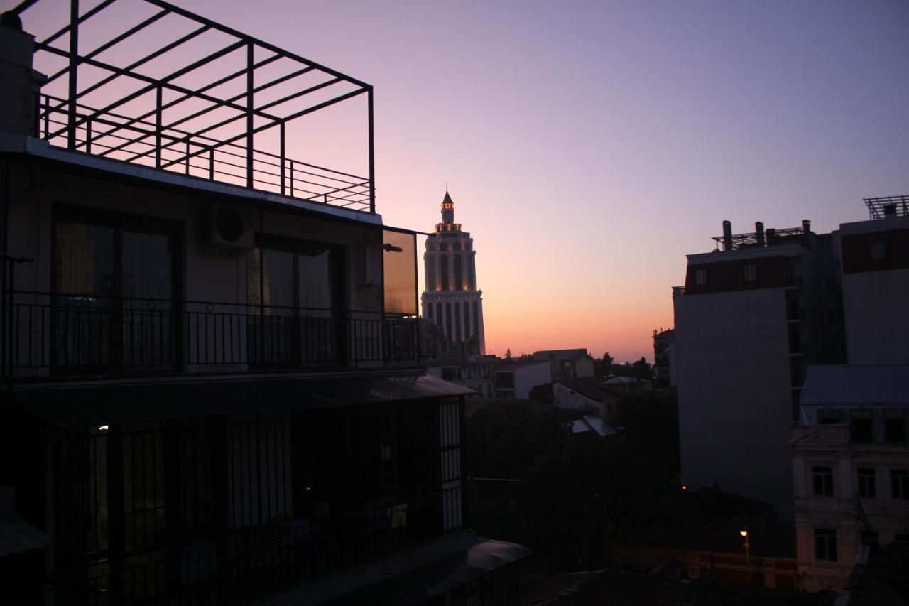 Melini Boutique Hotel Batumi Exterior photo